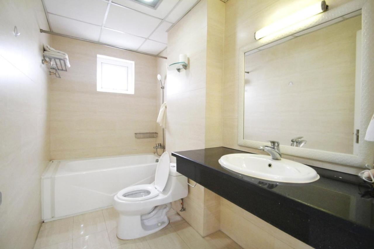 Queen Central Apartment Hotel Ho Chi Minh City Exterior photo