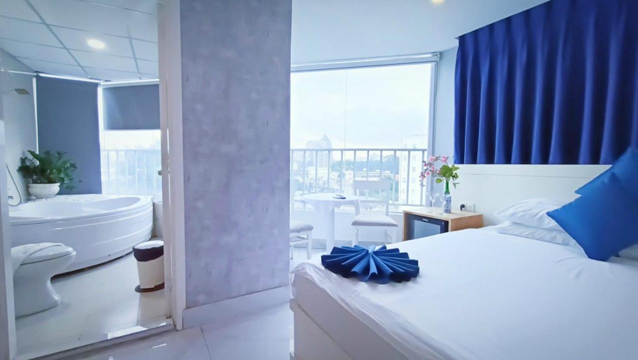 Queen Central Apartment Hotel Ho Chi Minh City Exterior photo