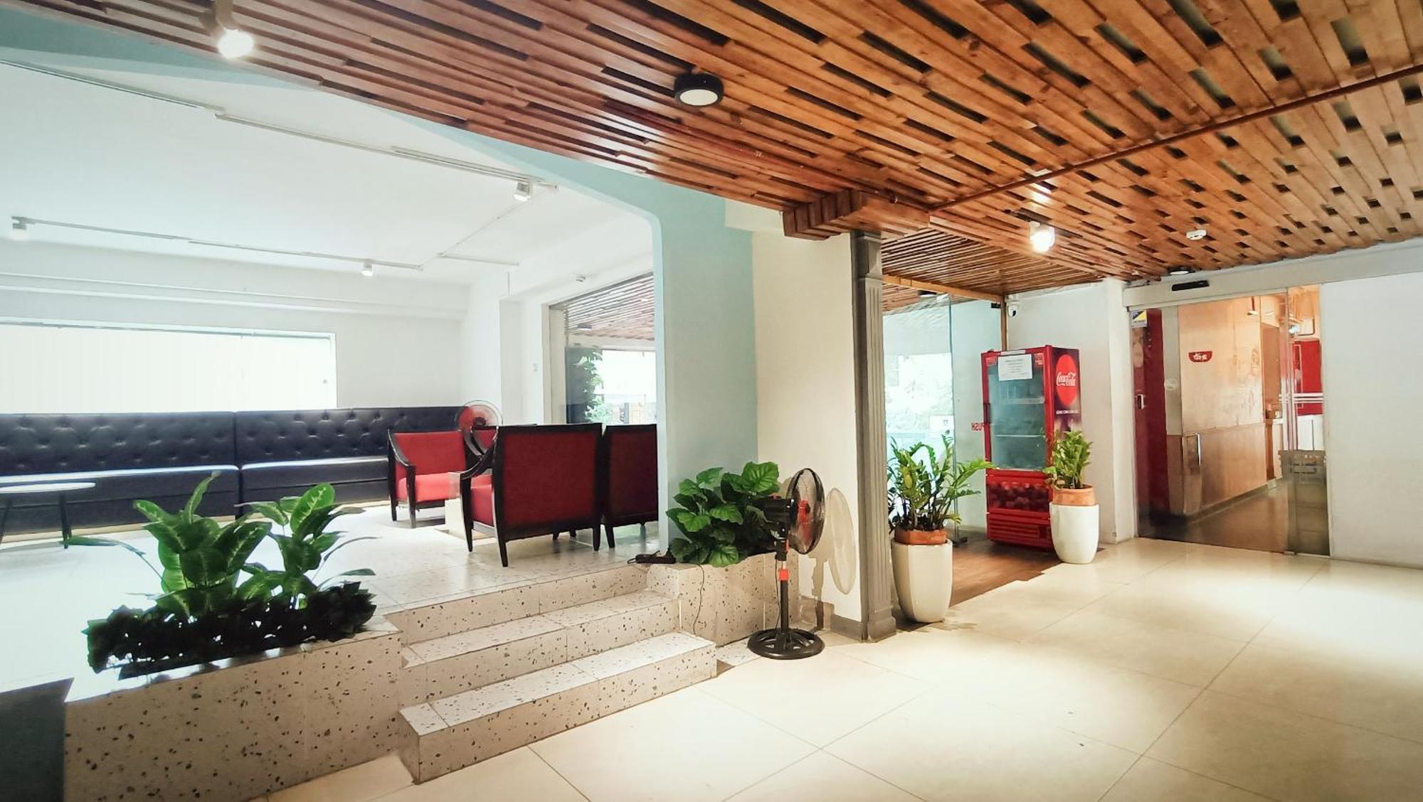 Queen Central Apartment Hotel Ho Chi Minh City Exterior photo